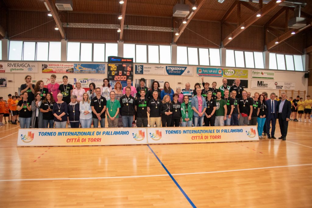 Tutti i volontari della 30^ edizione del Torneo - 2022